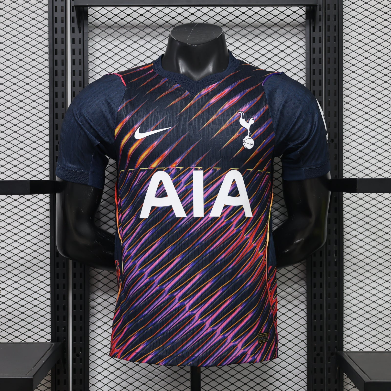 Spurs Away 26-27
