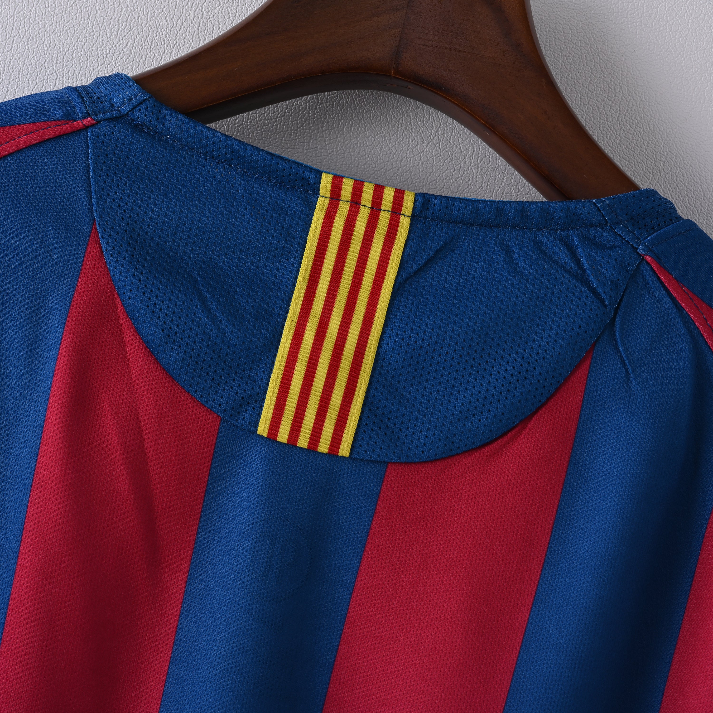 FC Barcelona 2005–06 Home