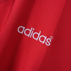 Liverpool F.C. 1995–96 Carlsberg Home