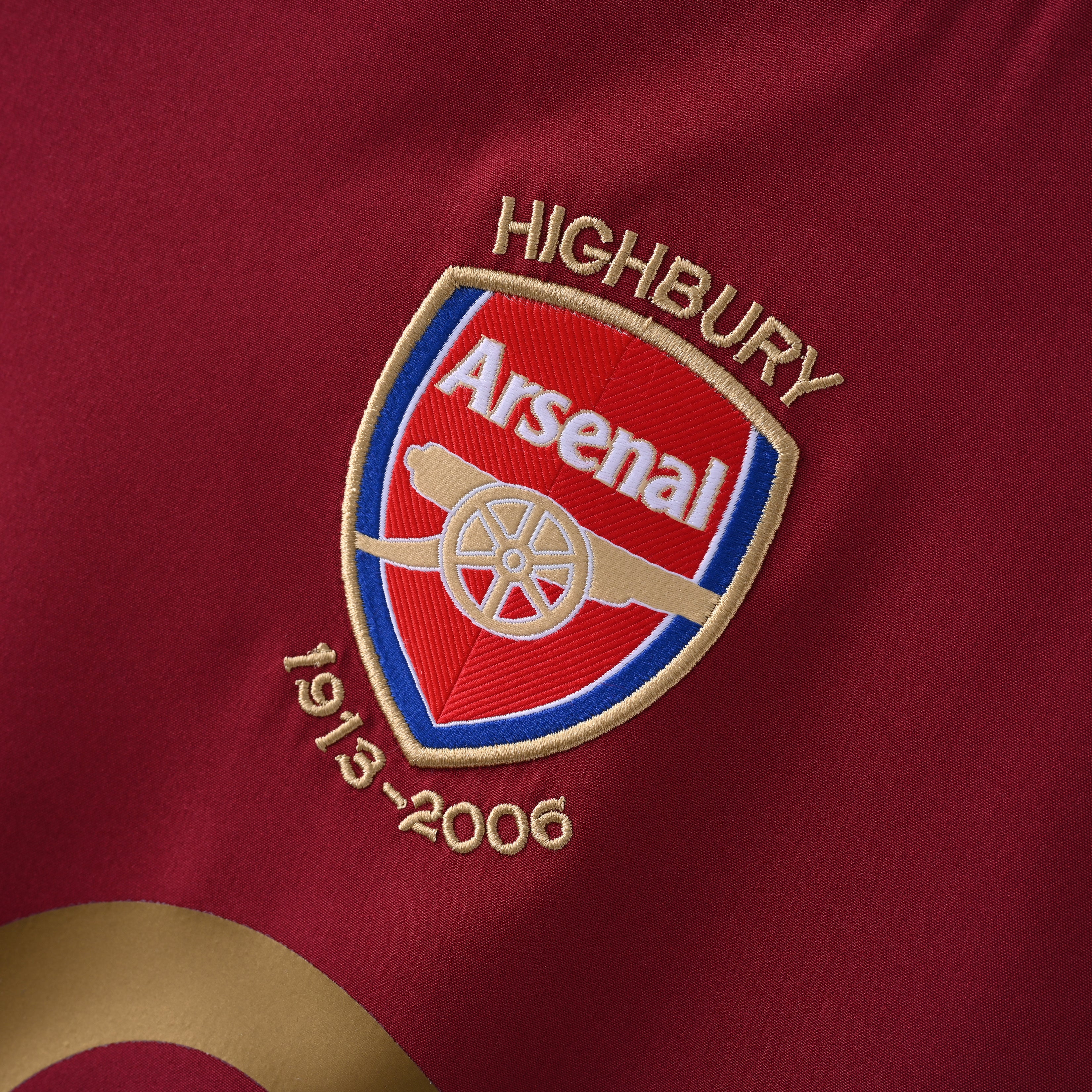 Arsenal 05-06 Home