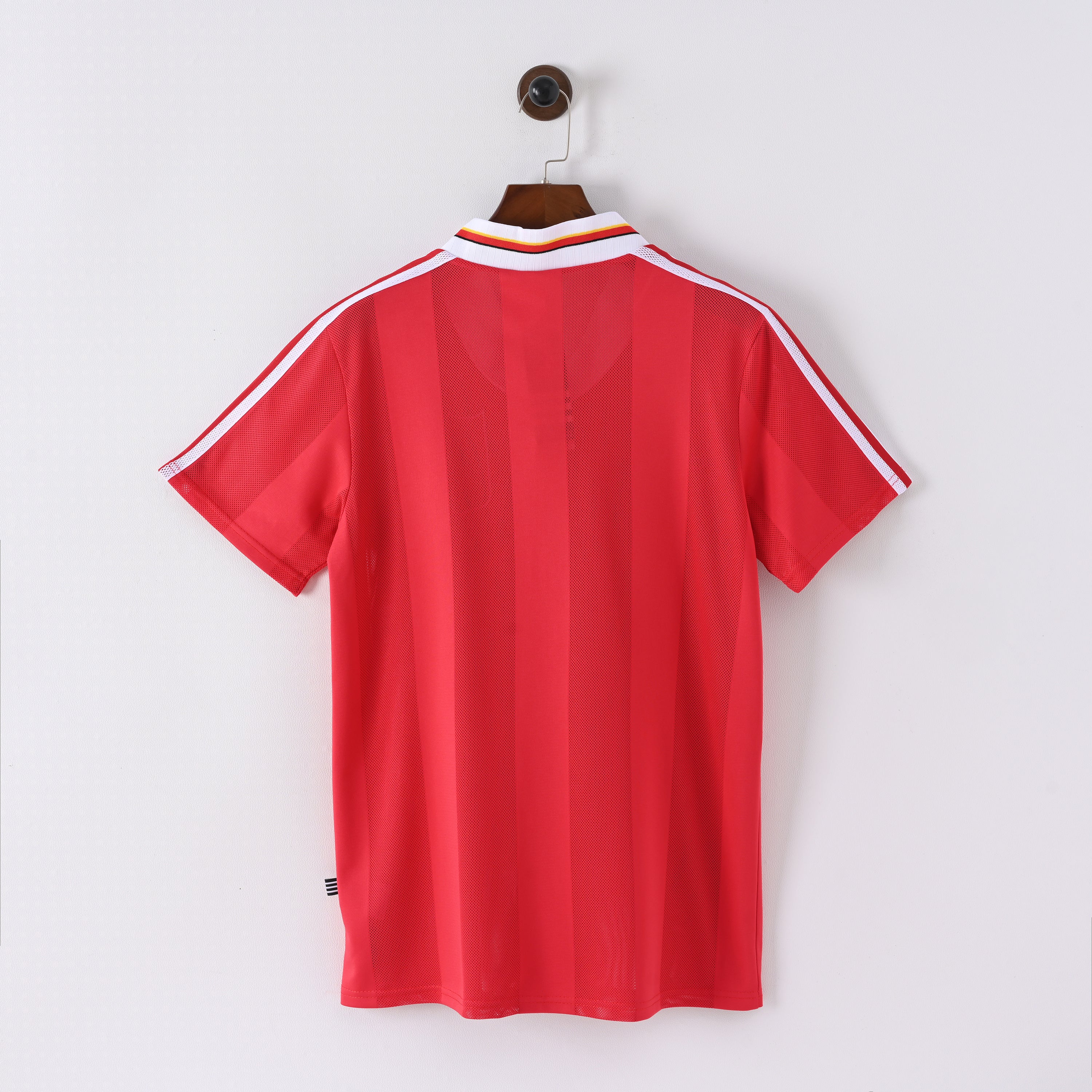 Liverpool F.C. 1995–96 Carlsberg Home