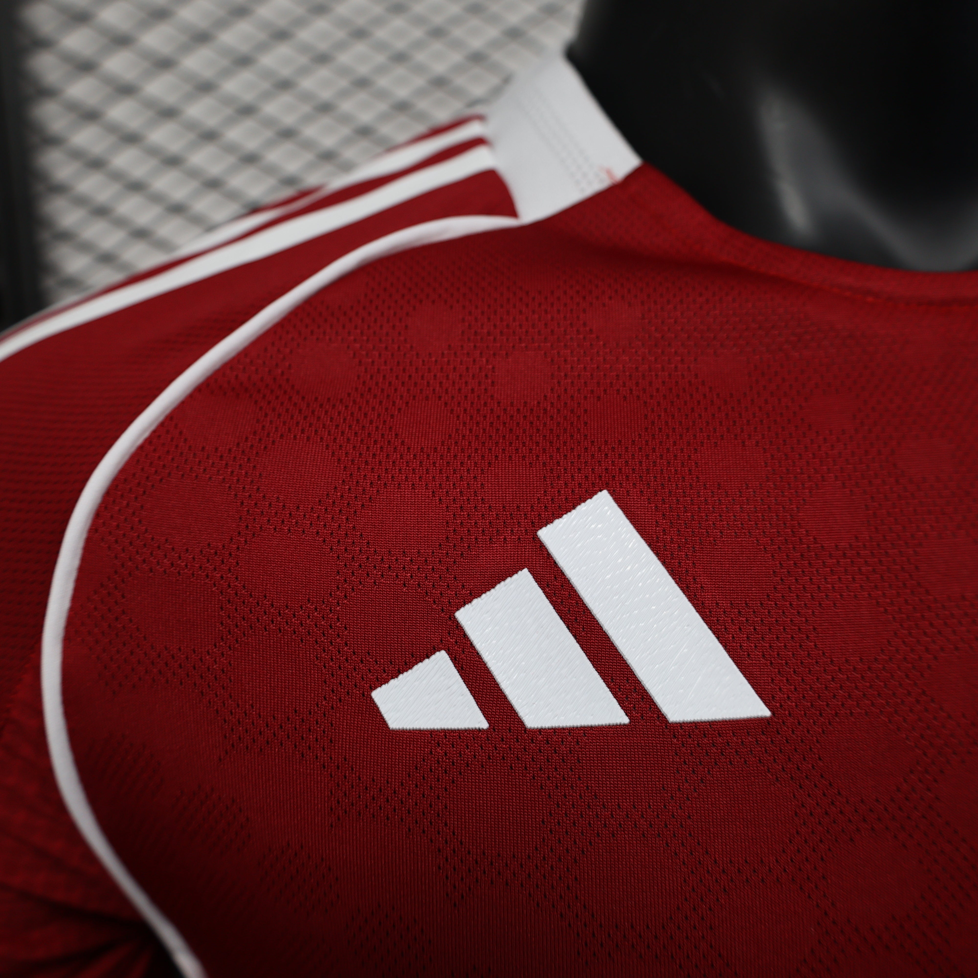 Liverpool Home 25/26