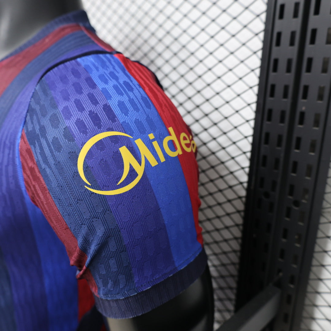 Barcelona Home 26-27