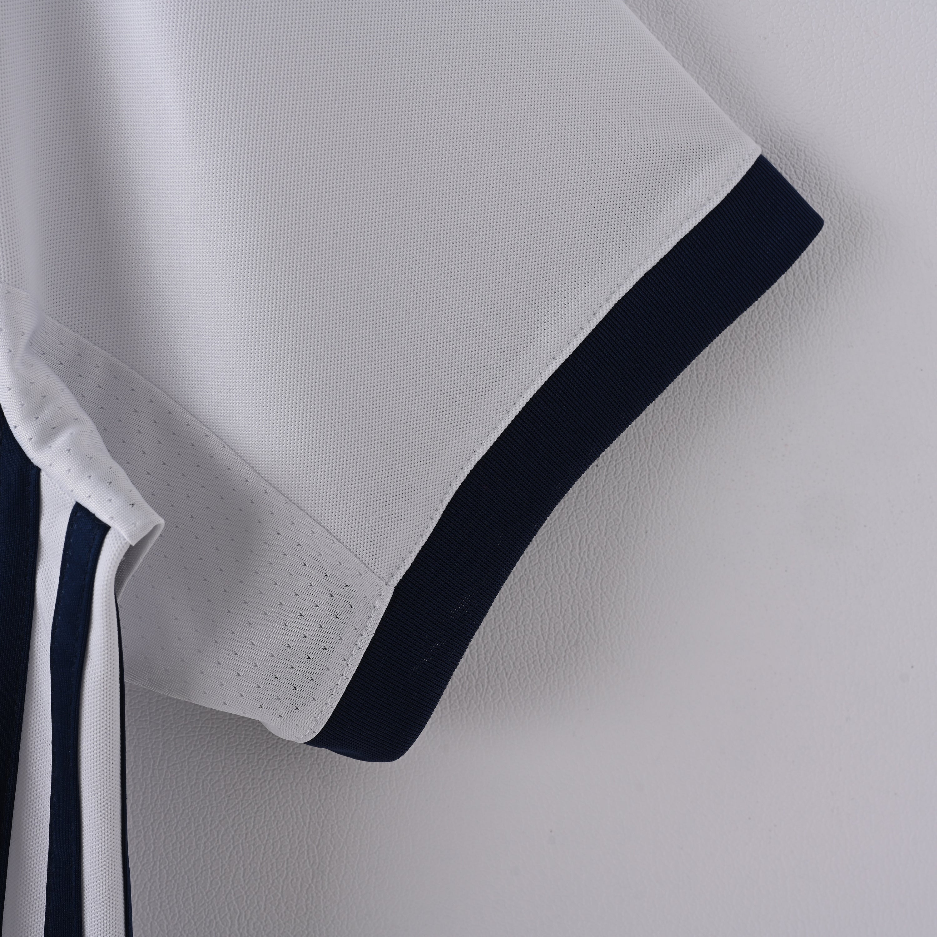 Real Madrid CF 2016–17 Home
