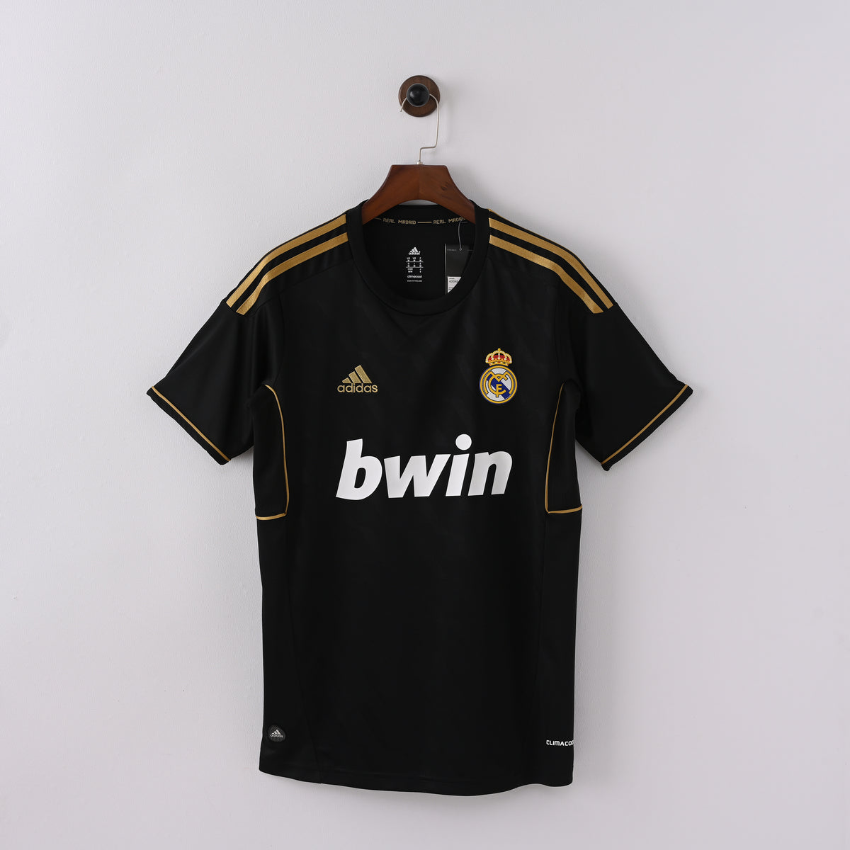 Real Madrid 11-12 Away