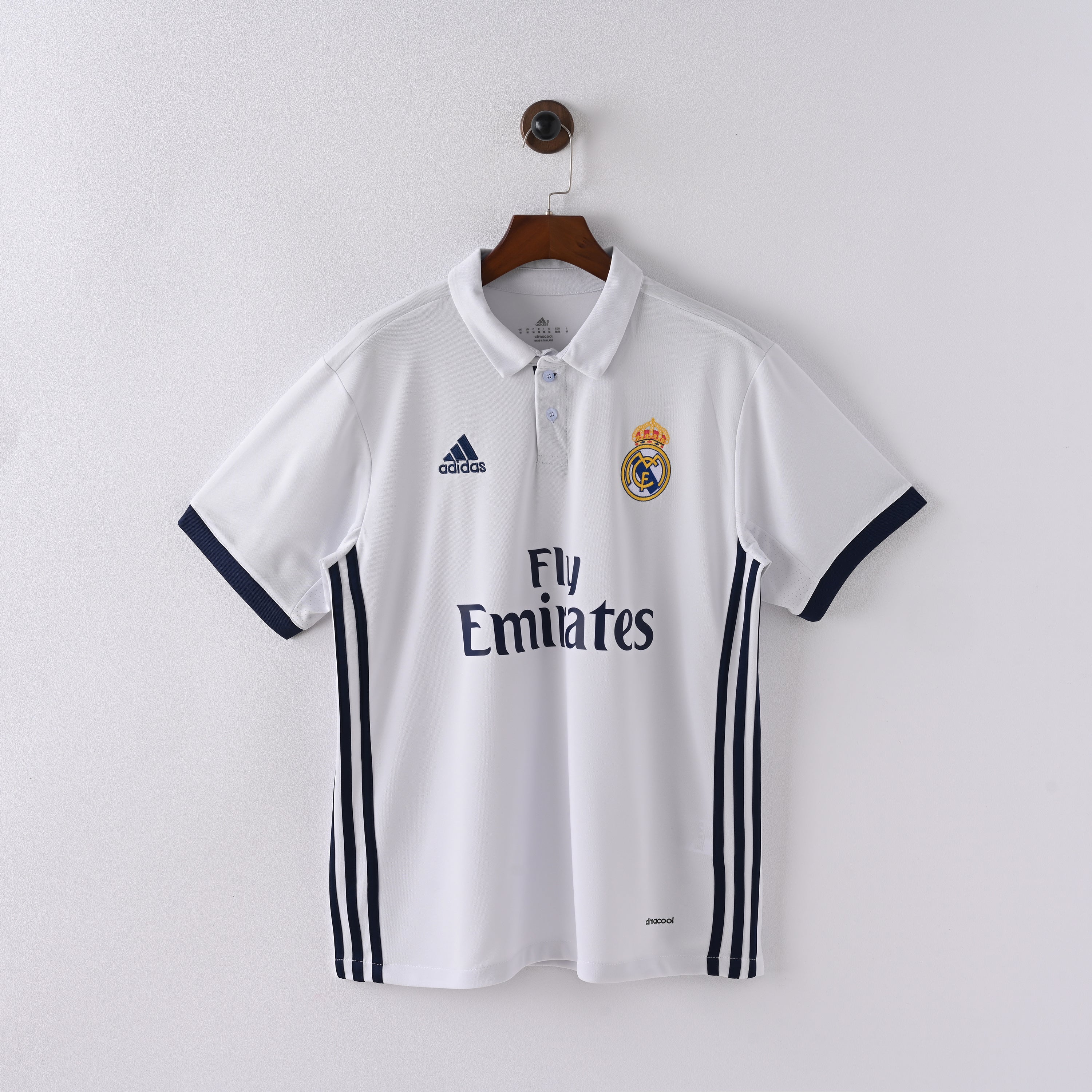 Real Madrid CF 2016–17 Home