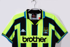 Manchester City 99-00 Away