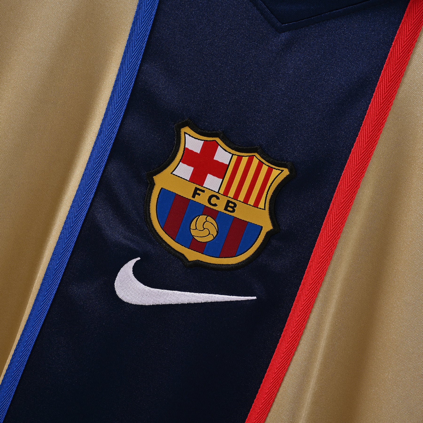 Barcelona 2001–02 Away