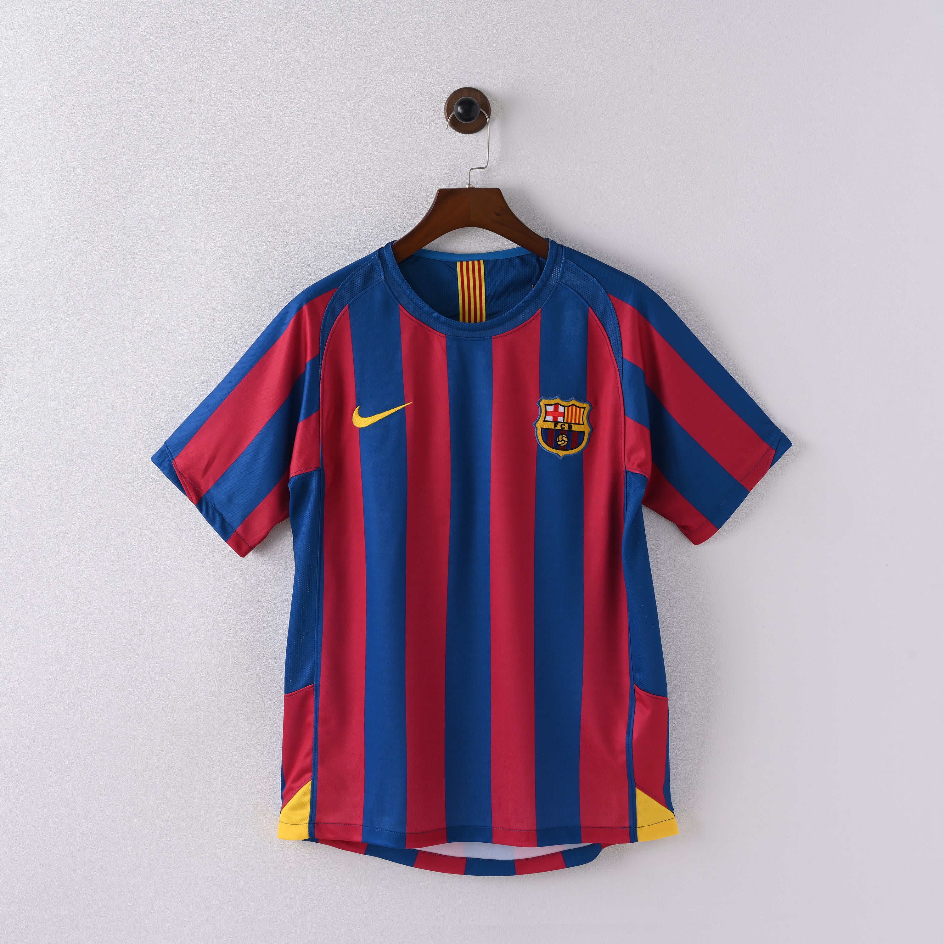 FC Barcelona 2005–06 Home