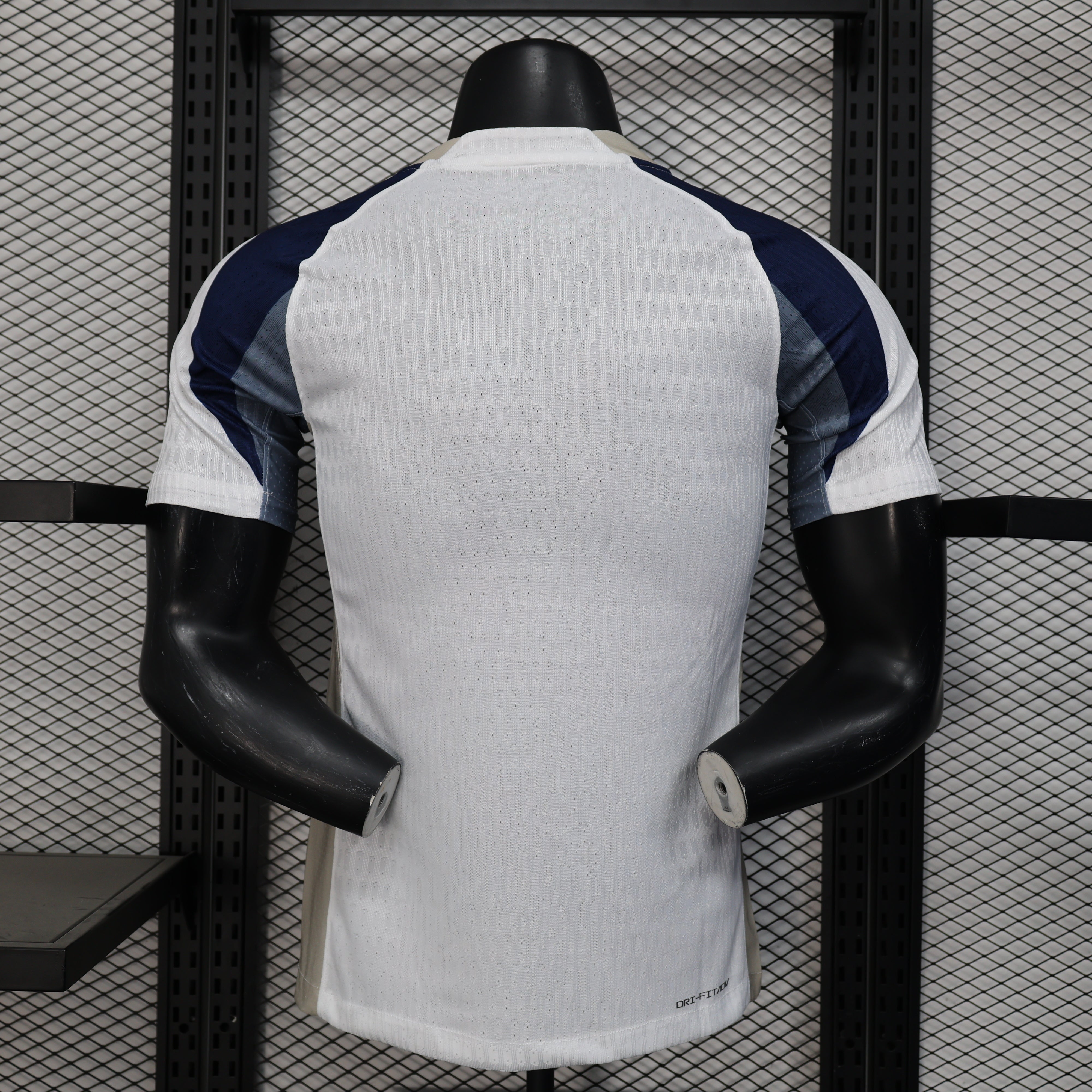 Spurs Home 25/26